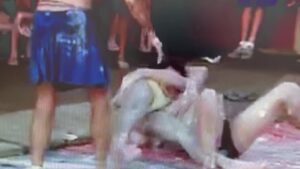 Private: spring break wedgie